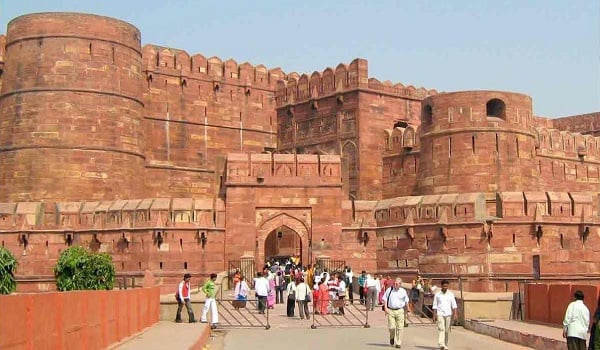 agra fort